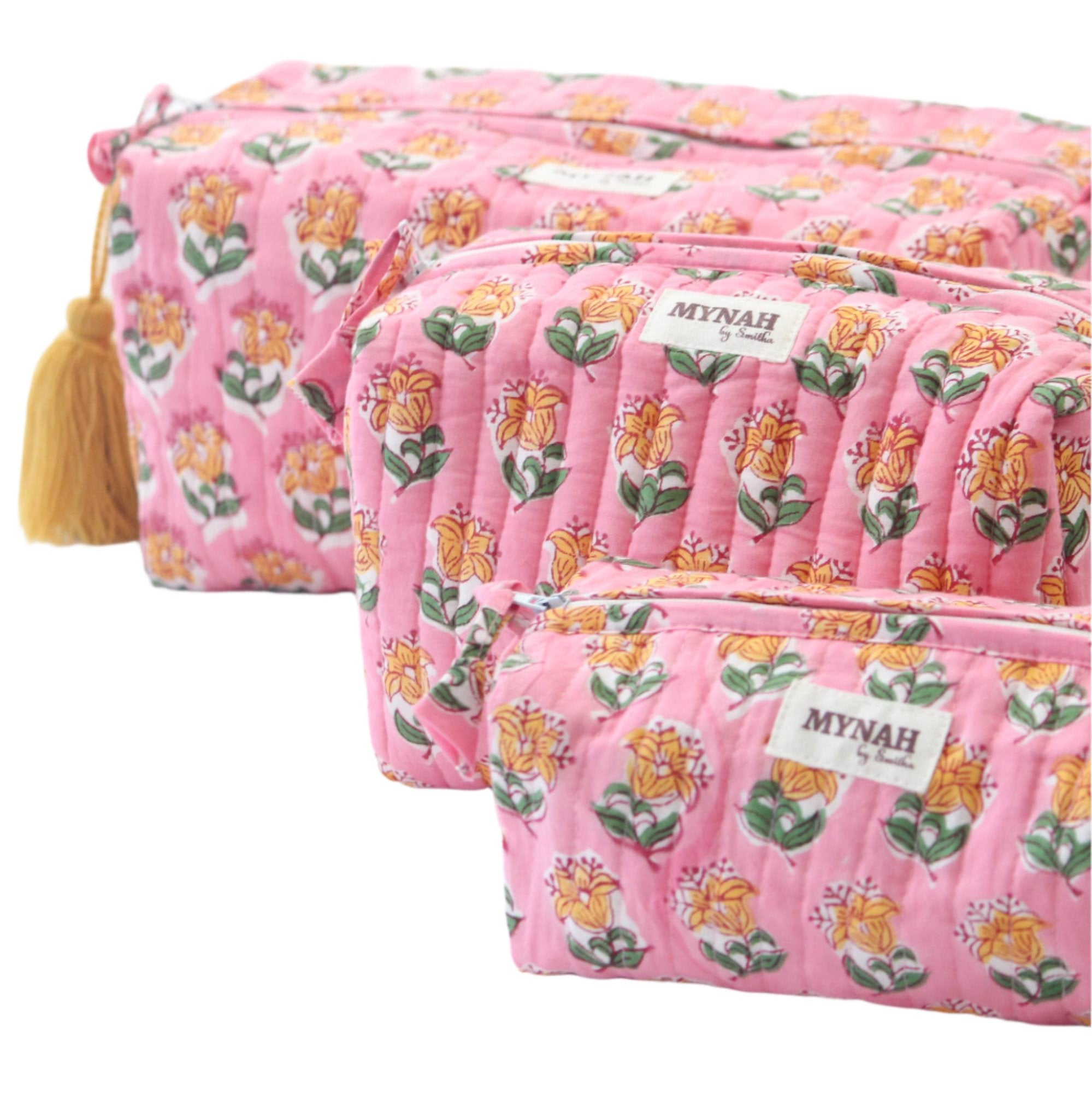 PAPINELLE LARGE deals BUBBLE PINK FLORAL COSMETIC BAG