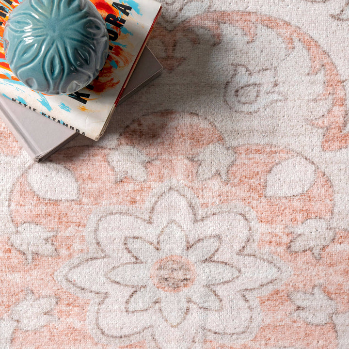 2'6"x8' Peach Faded Rosette Washable Runner